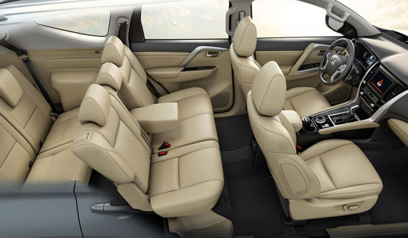MITSUBISHI MOTORS PAJERO SPORT complet