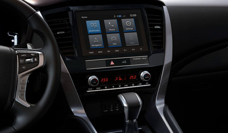 MITSUBISHI MOTORS PAJERO SPORT complet