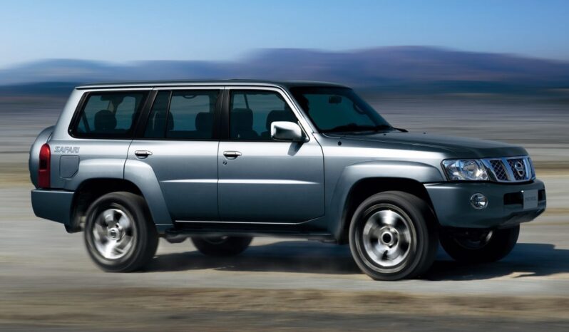 NISSAN MOTORS PATROL Y61 complet